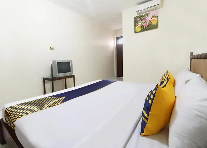 Spot On 2426 Aget Jaya Ii 2*