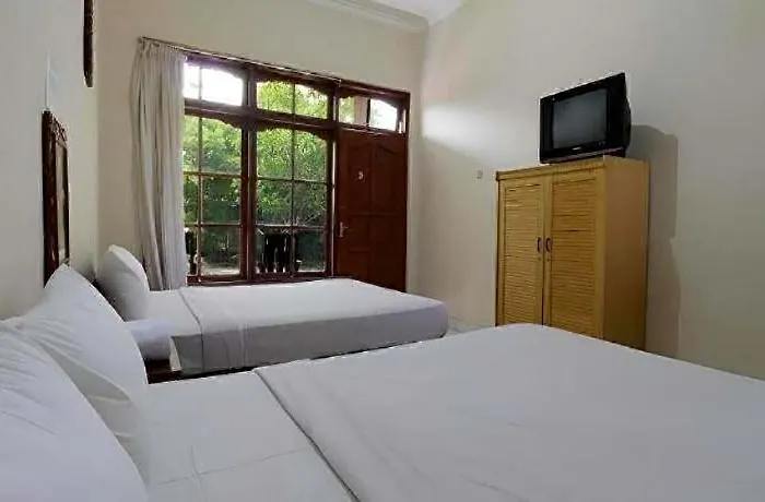 Spot On 2426 Aget Jaya Ii